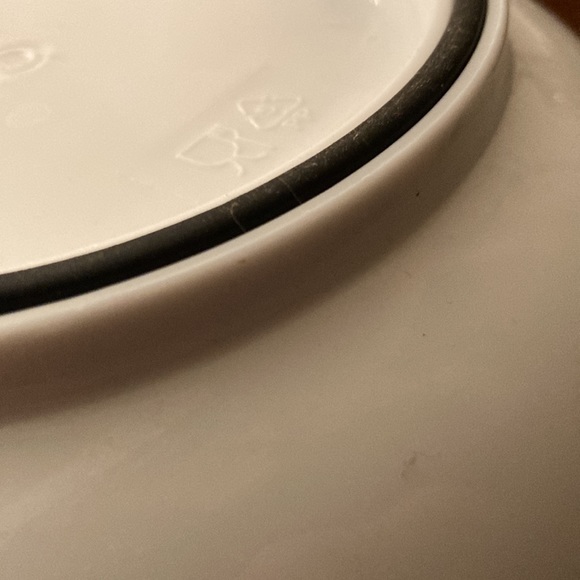 EUC Set of 3 IKEA White MIXING BOWLS with Non-Slip Bottoms - Picture 4 of 5